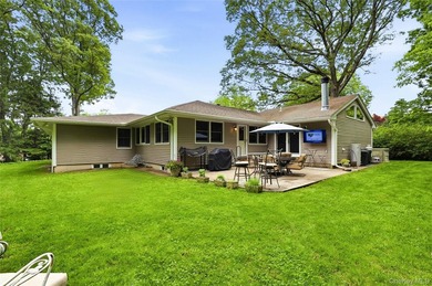 This is the home you've been waiting for! Flooded with natural - photo 34