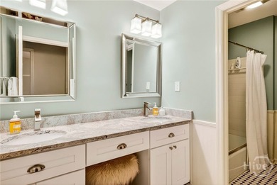 Traditional Elegance Meets Modern Luxury in Jackson Woods - photo 36