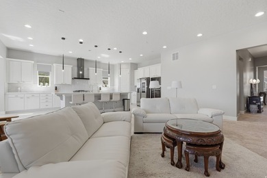 Welcome to this stunning Salem home offering nearly 5,200 sq. ft - photo 7