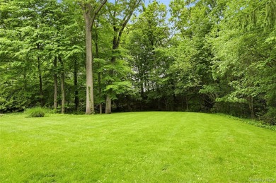 This is the home you've been waiting for! Flooded with natural - photo 38