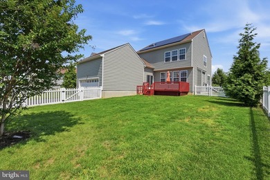 Welcome to 1723 West Matisse Drive! Located in the highly - photo 45