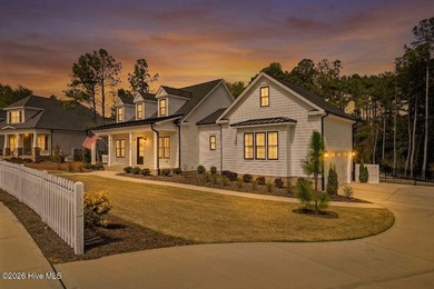 Welcome to the highly desirable Hollycrest neighborhood, where a - photo 4