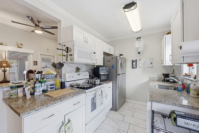 Excellent investment or house hack opportunity in desirable - photo 13