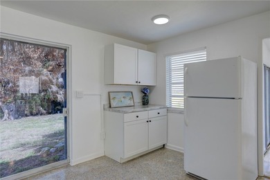 The Heart of Old Florida Awaits in this 3 BD/1 BA/1GA! Step back - photo 14