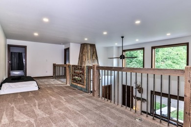 Beautiful, maintenance free, home with a huge garage! This home - photo 19
