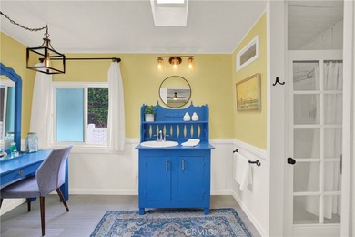 This beautiful 3 bedroom 3 bath beach cottage is complete with - photo 21