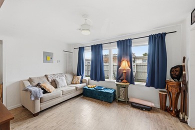 Excellent investment or house hack opportunity in desirable - photo 28