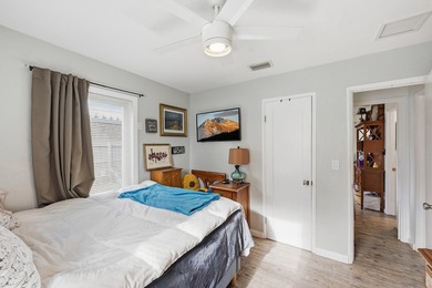Excellent investment or house hack opportunity in desirable - photo 32