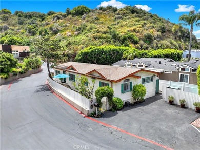 This beautiful 3 bedroom 3 bath beach cottage is complete with - photo 46