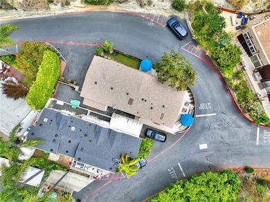 This beautiful 3 bedroom 3 bath beach cottage is complete with - photo 48