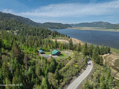 PRICE REDUCED! Perched Atop 16+ Private Acres, this Stunning - photo 6