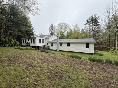 A rare Wells opportunity: this 3-bed, 2-bath ranch sits on 2.25 - photo 4