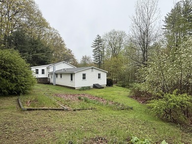 A rare Wells opportunity: this 3-bed, 2-bath ranch sits on 2.25 - photo 5