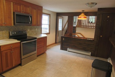 A rare Wells opportunity: this 3-bed, 2-bath ranch sits on 2.25 - photo 7
