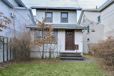 Highly sought after block in the Midwood section of Brooklyn - photo 12