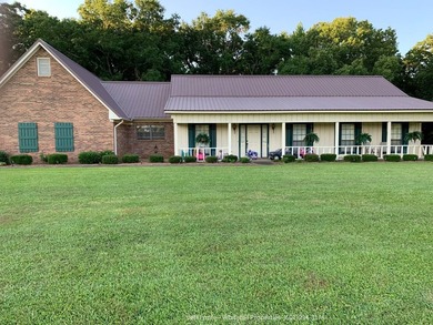 Located in a beautiful recreational and country living corridor - photo 2