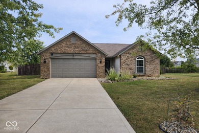 (private lake, pond, creek) Home For Sale in Avon Indiana