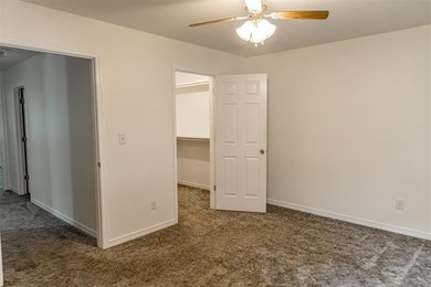 Charming cottage style home in Wagoner situated on approximately - photo 11