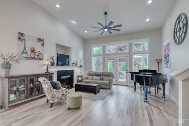 What a Light and Bright- Beautiful Home- Near Discovery Park in - photo 13