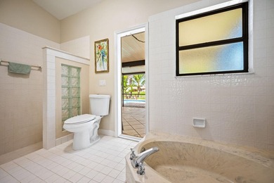 Perfect quiet location, large screened patio, salt water heated - photo 14