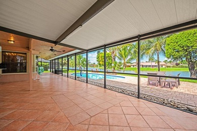 Perfect quiet location, large screened patio, salt water heated - photo 19