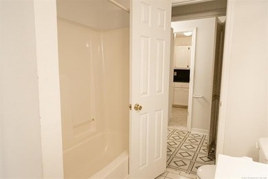 Charming cottage style home in Wagoner situated on approximately - photo 21