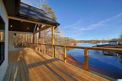Just Completed New construction 4/2.5 on beautiful lot with - photo 25