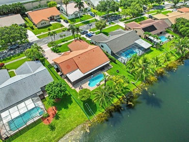 Perfect quiet location, large screened patio, salt water heated - photo 29