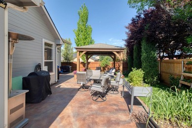 What a Light and Bright- Beautiful Home- Near Discovery Park in - photo 41