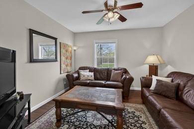 Charming 3BR/2.5BA in the Heart of Rockland. Built in 2015 and - photo 7
