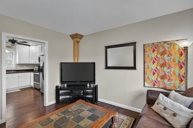 Charming 3BR/2.5BA in the Heart of Rockland. Built in 2015 and - photo 8