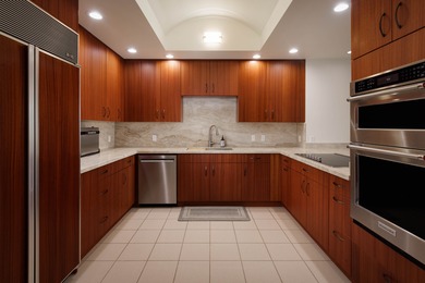 An oasis of privacy, peace, and serenity in the heart of a - photo 11