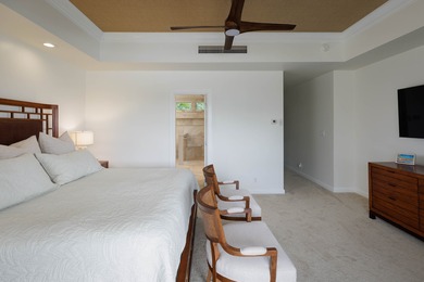 An oasis of privacy, peace, and serenity in the heart of a - photo 15