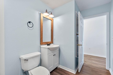 Move-in ready and ideally located, this beautifully maintained - photo 21