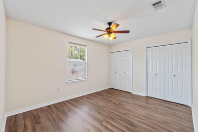 Move-in ready and ideally located, this beautifully maintained - photo 24