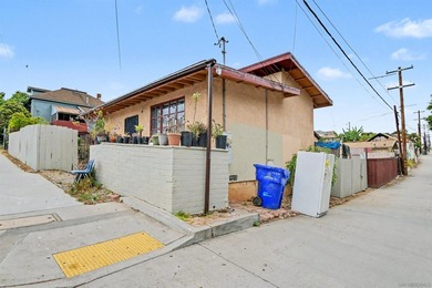 * FIXER * Large, 7,000+ sq. ft. corner lot with paved concrete - photo 46
