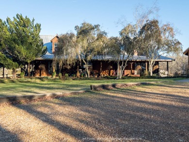 (private lake, pond, coastal) Home For Sale in Jackson Mississippi