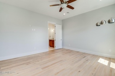 Stunning 6-year-old custom home sits on an oversized lot just - photo 11