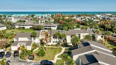 Beautiful first-floor corner unit in the resort-style community - photo 4