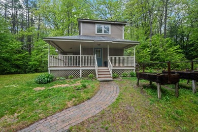 Charming 3 bedroom, 2 bath home set privately on 1+ acre in - photo 2