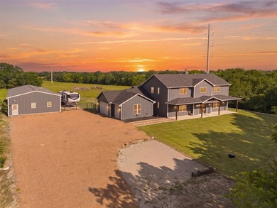 (private lake, pond, coastal) Home For Sale in Farmersville Texas