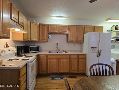 This very lovely home is in an exceptionally desirable setting - photo 16