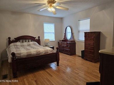 This very lovely home is in an exceptionally desirable setting - photo 19
