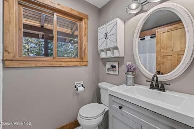 Enjoy breathtaking views of Schweitzer Mountain and the Selkirk - photo 25