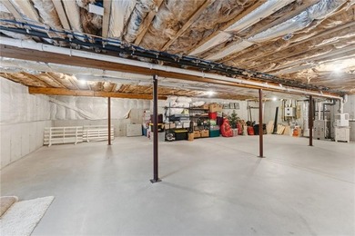 Welcome to the absolutely beautiful one-level living home in one - photo 27