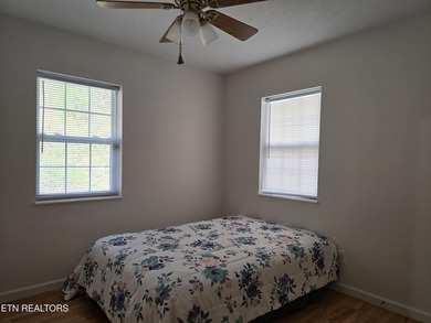 This very lovely home is in an exceptionally desirable setting - photo 28