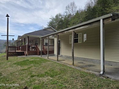 This very lovely home is in an exceptionally desirable setting - photo 31