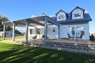Lake Home For Sale in Cambridge, Idaho