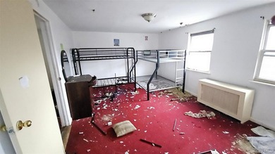 If you are looking for a property to renovate with an excellent - photo 9