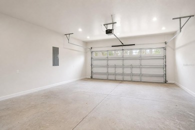 Eligible for 100% financing!! Brand New Home in Golf Course - photo 32